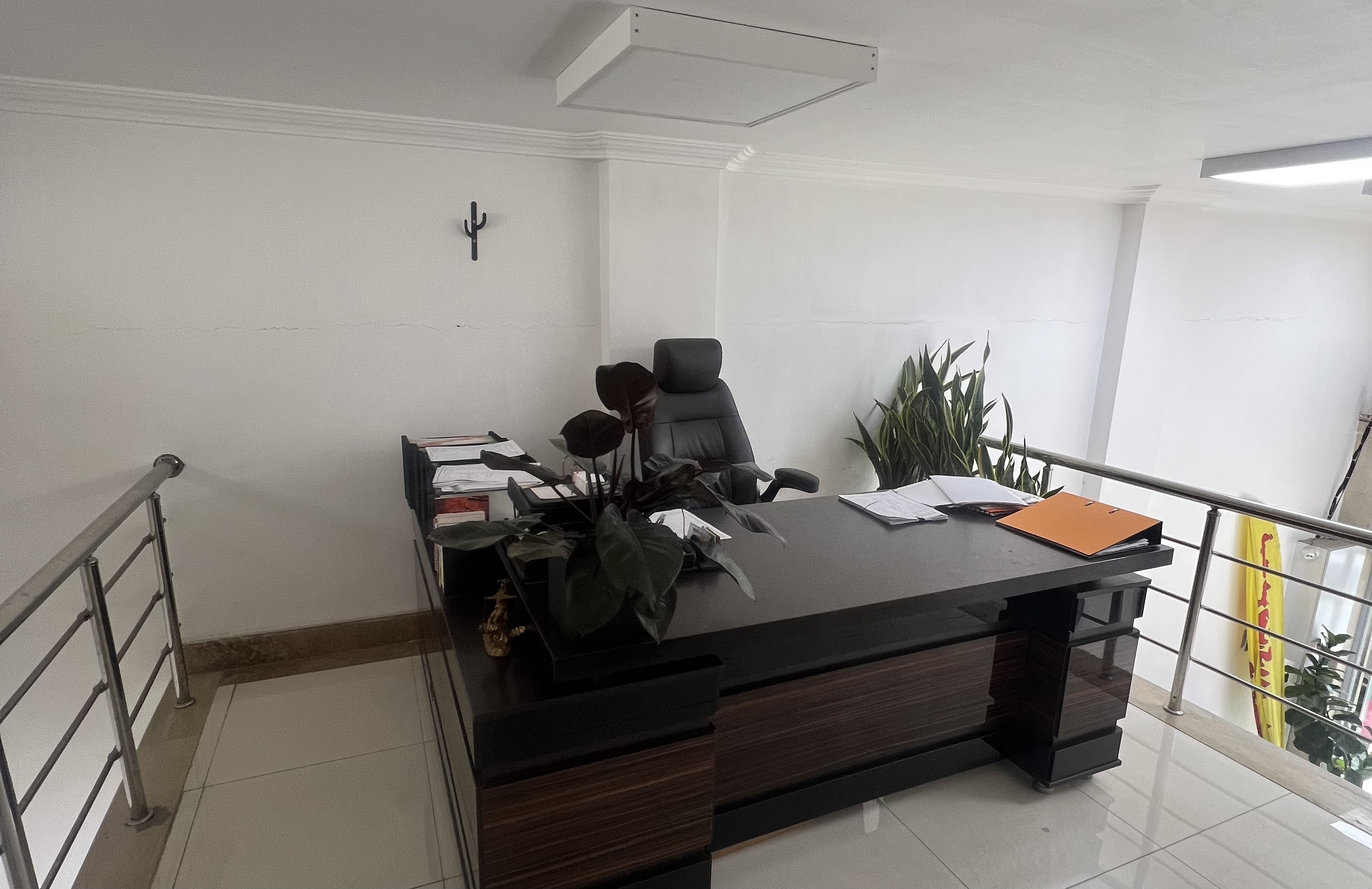 بهترین خدمات را از ما بخواهید